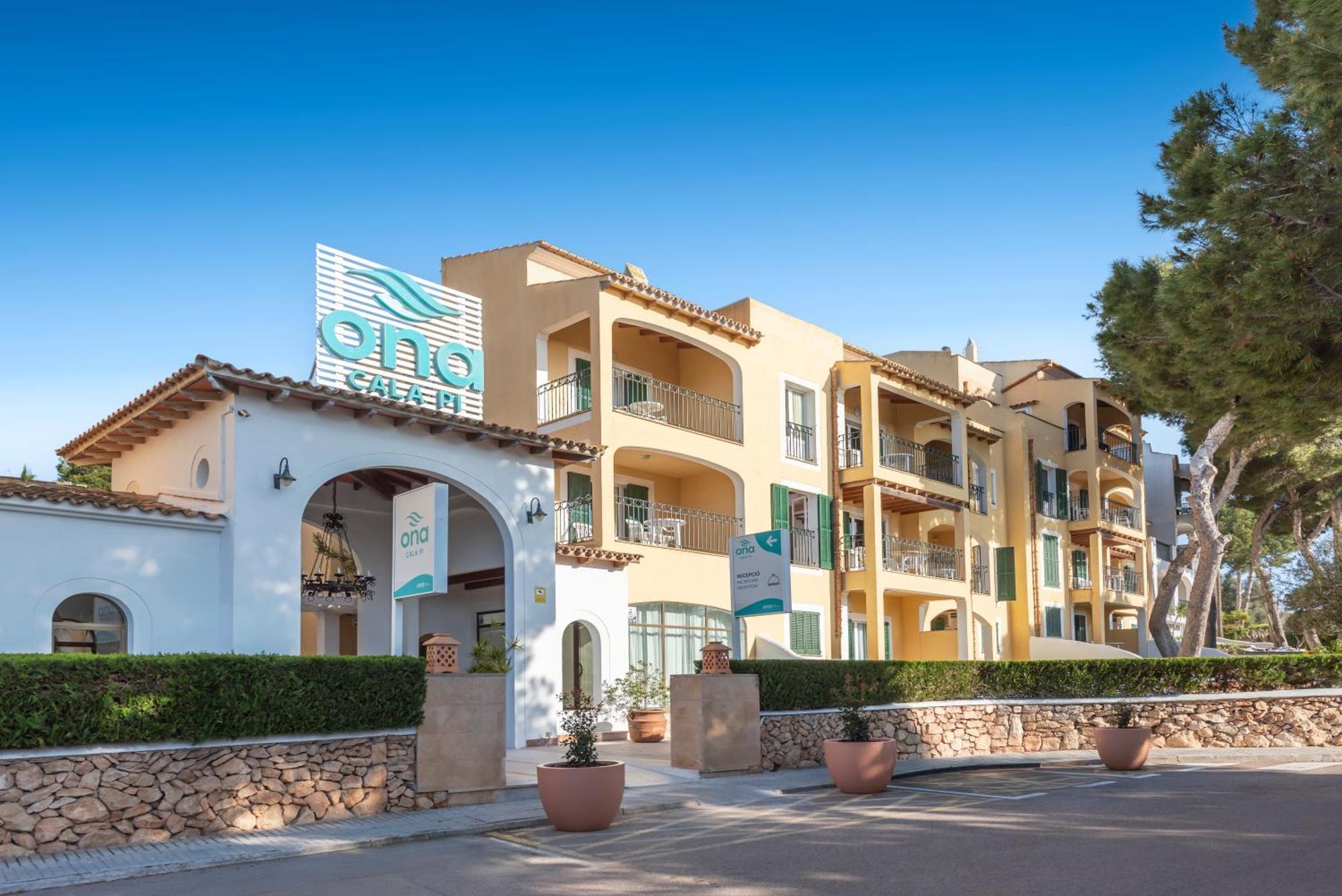 Aparthotel Ona Cala Pi Club Luaran gambar